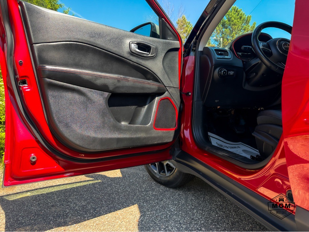 2019 Jeep Compass Image 8