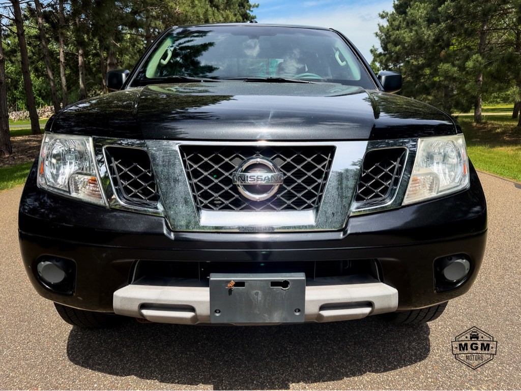 2016 Nissan Frontier Image 8