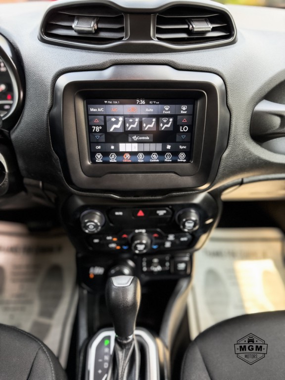 2019 Jeep Renegade Image 16