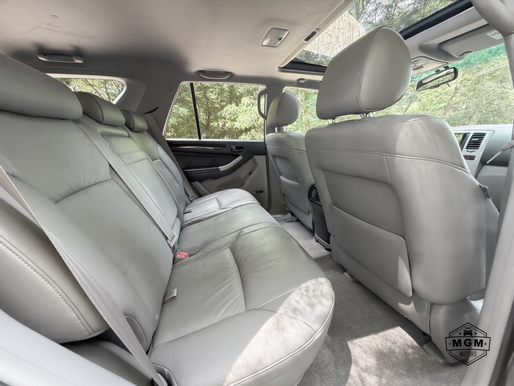 2007 Toyota 4Runner Image 13