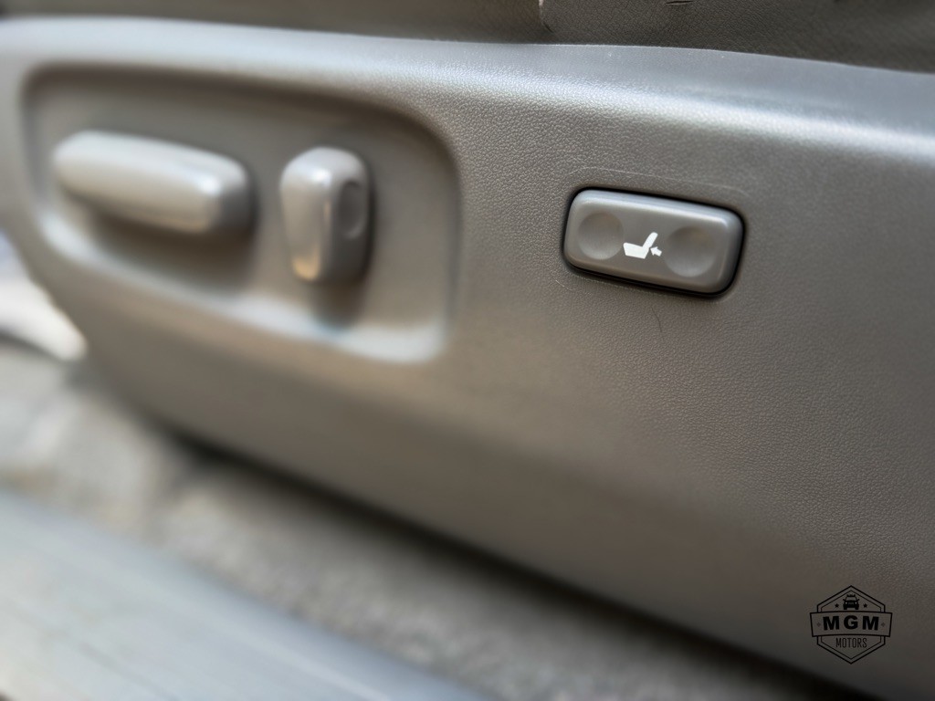 2007 Toyota 4Runner Image 18
