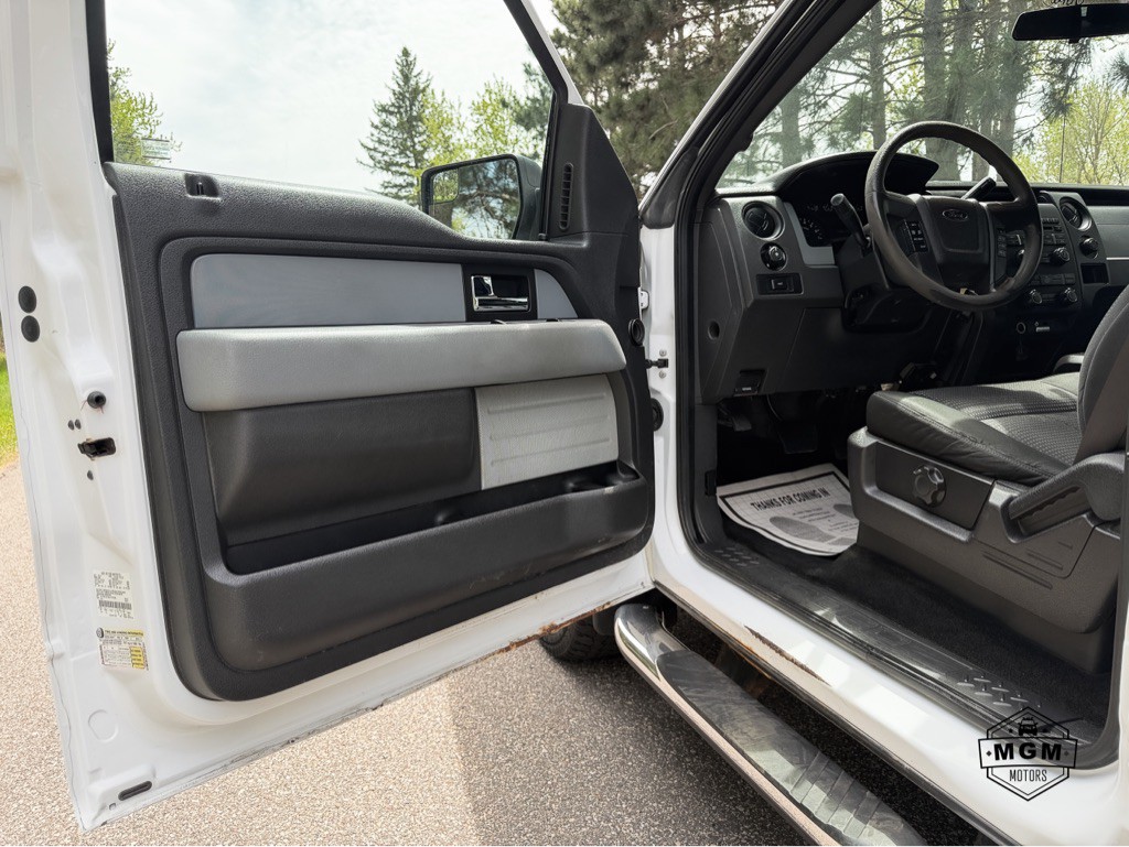 2014 Ford F-150 Image 9