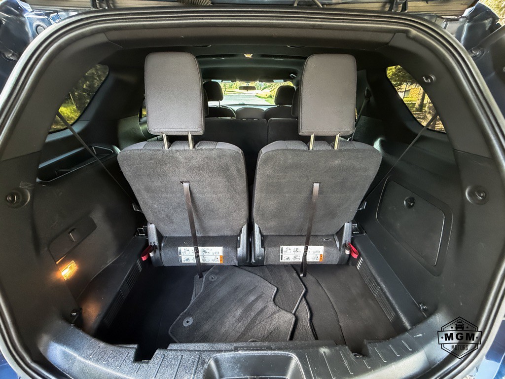2017 Ford Explorer Image 13