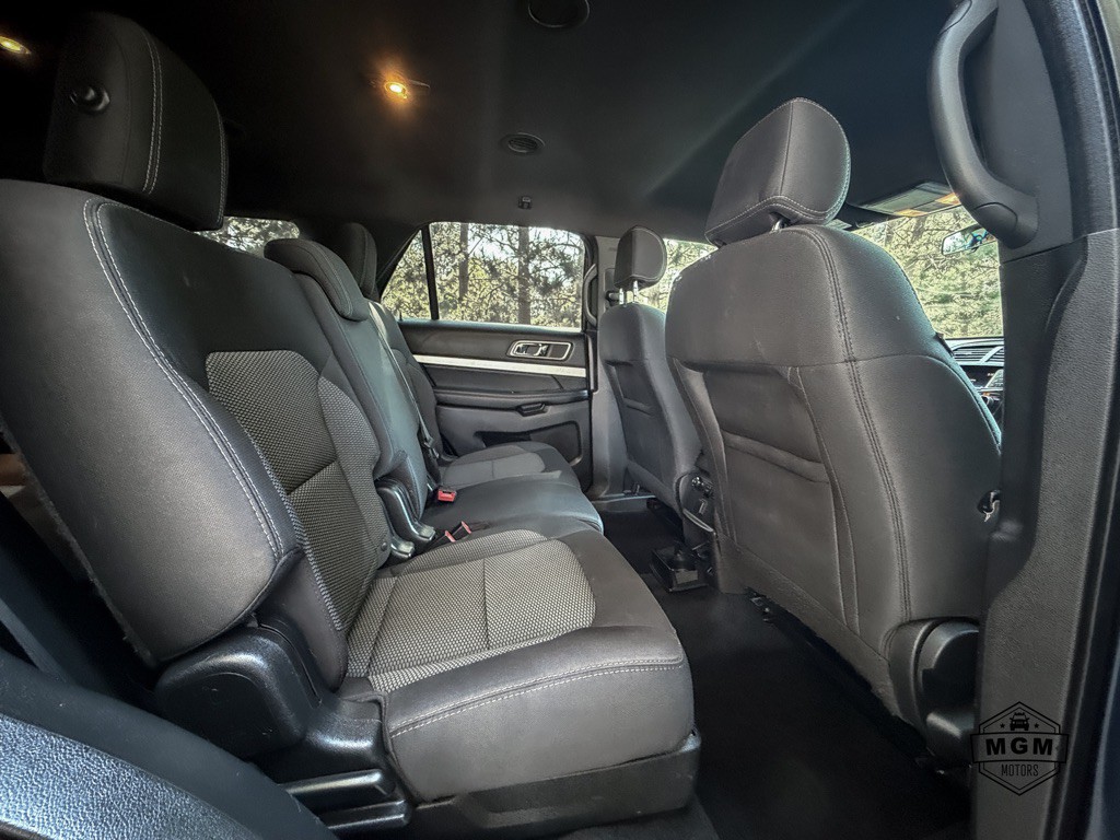 2017 Ford Explorer Image 15