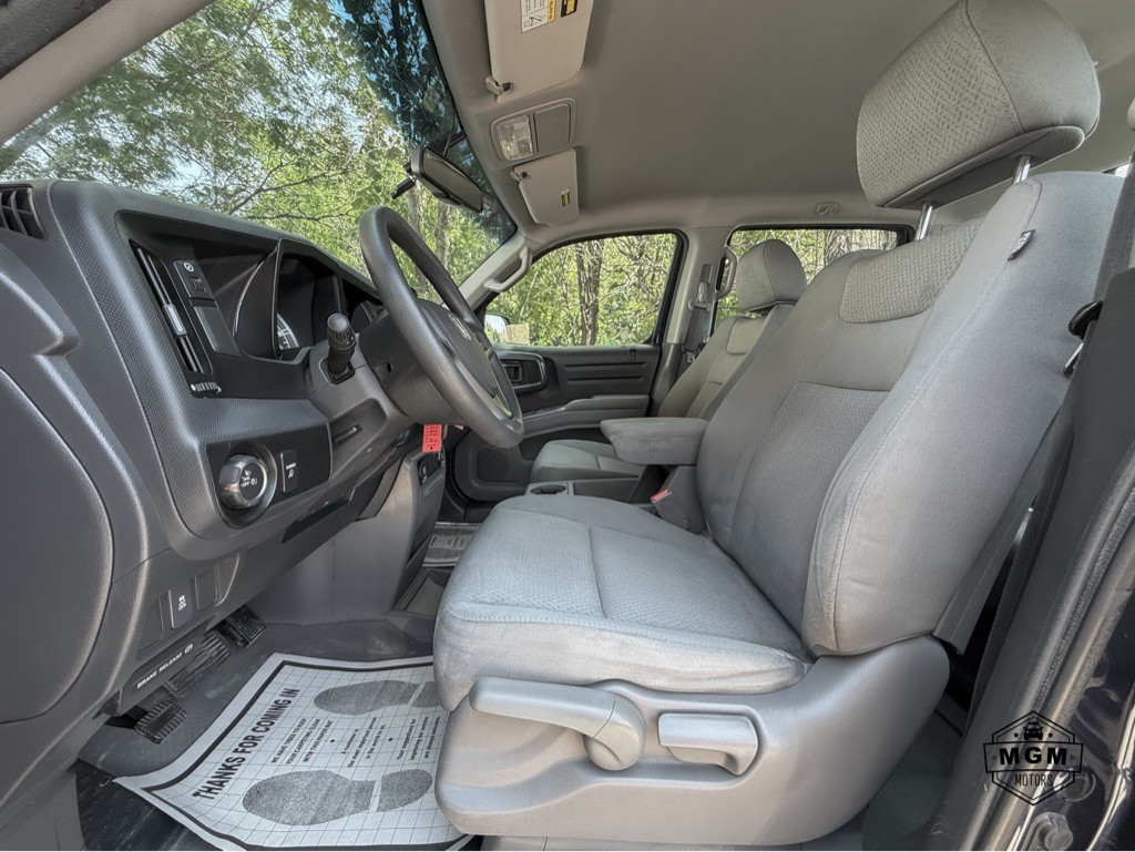 2013 Honda Ridgeline Image 10