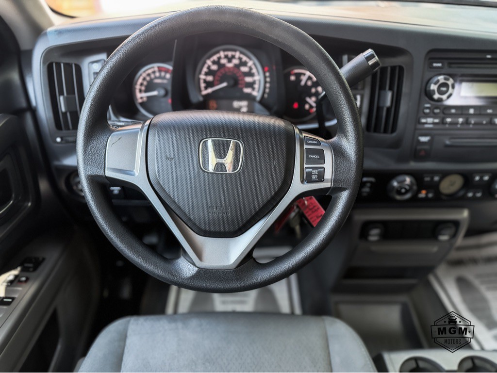 2013 Honda Ridgeline Image 16