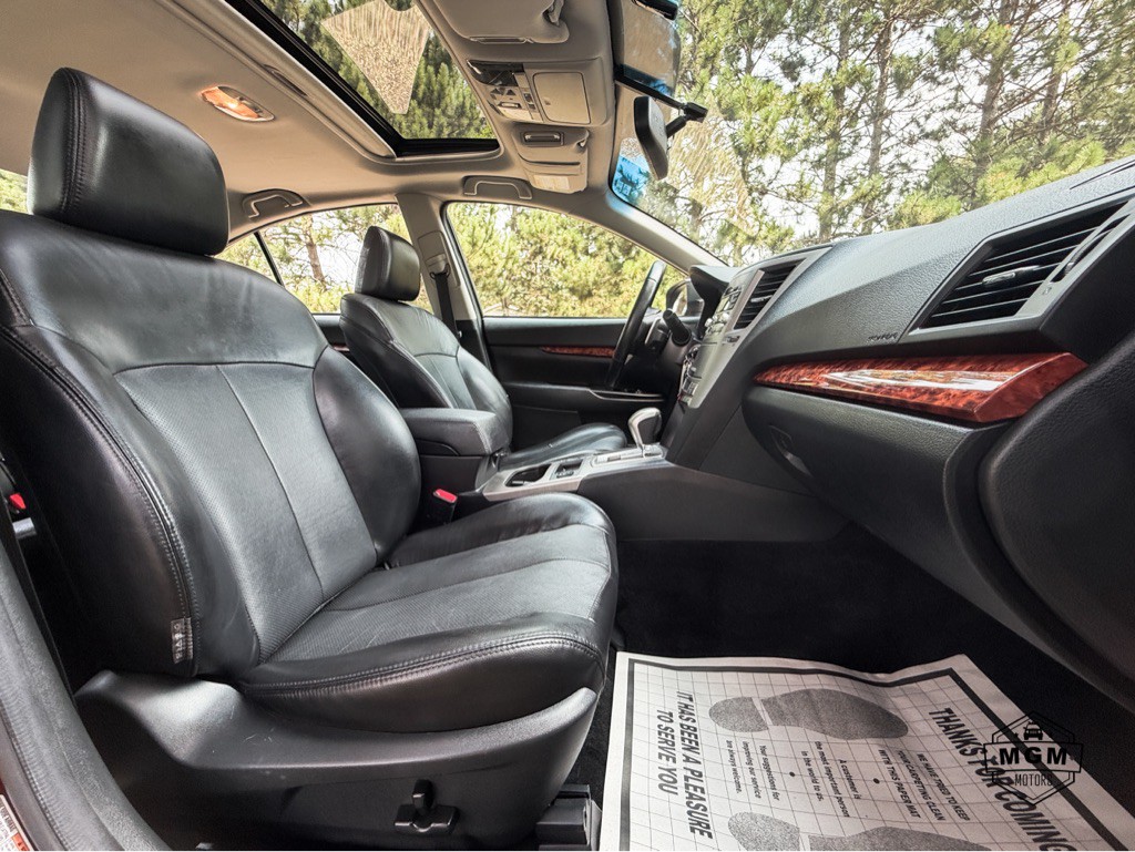 2011 Subaru Legacy Image 13