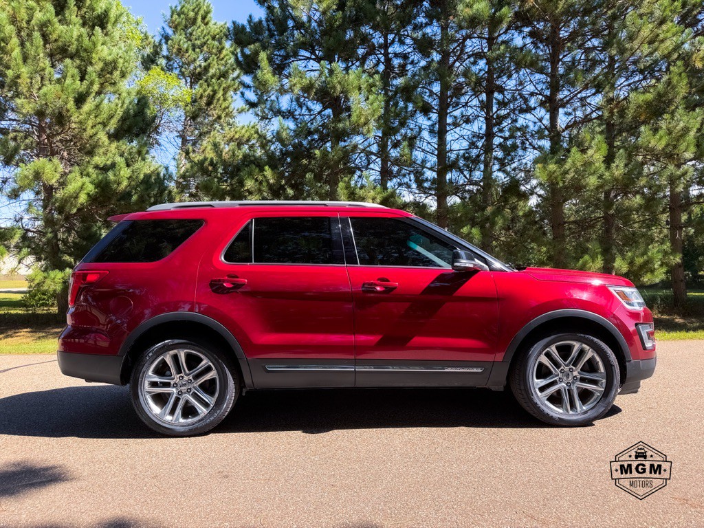 2016 Ford Explorer Image 6