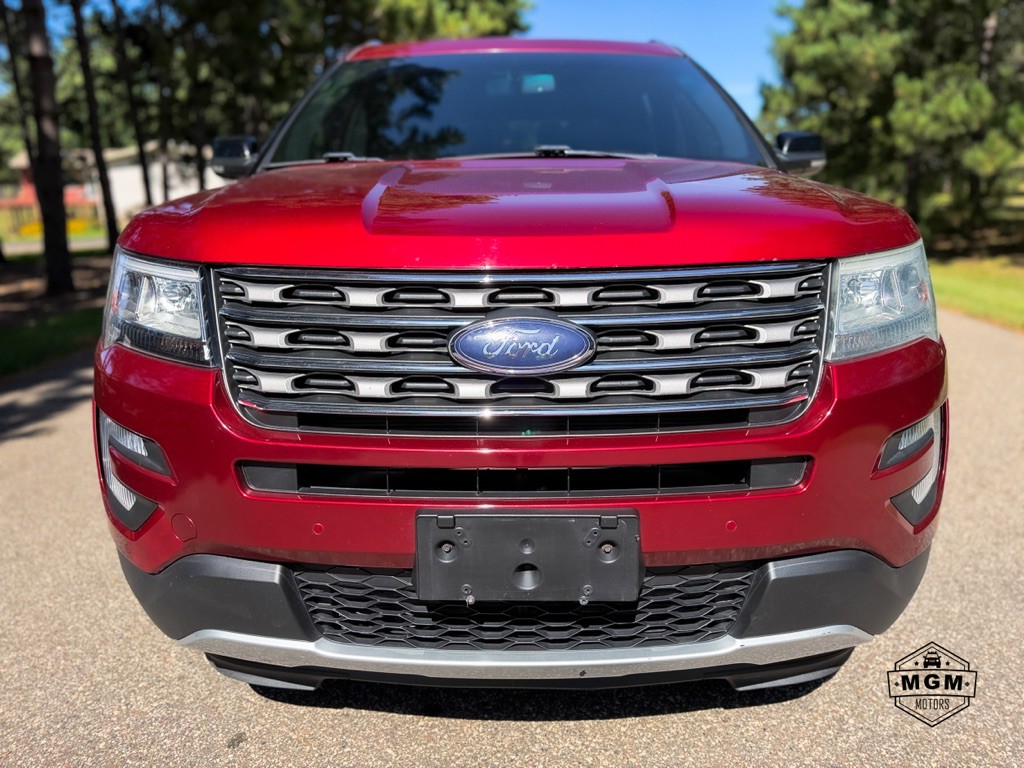2016 Ford Explorer Image 8