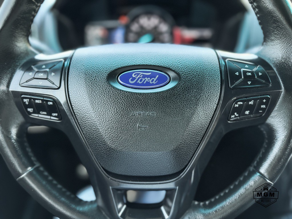 2016 Ford Explorer Image 23