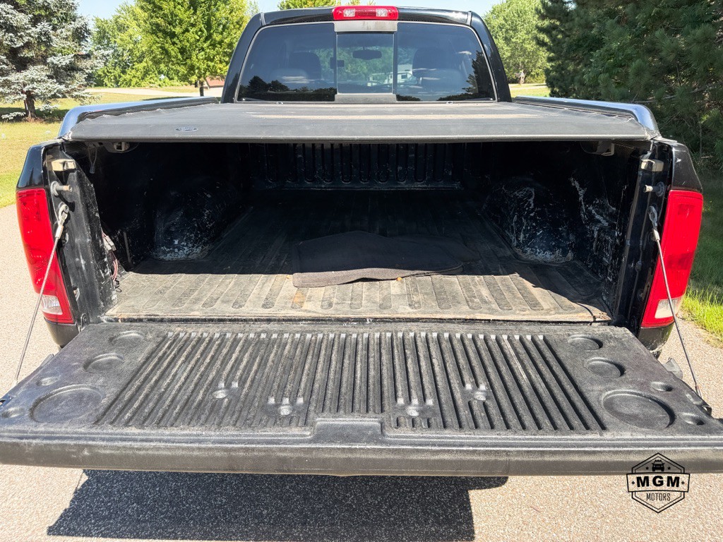 2004 Dodge Ram 3500 Image 12