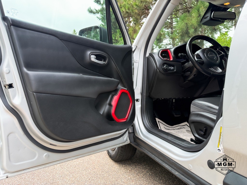 2018 Jeep Renegade Image 9