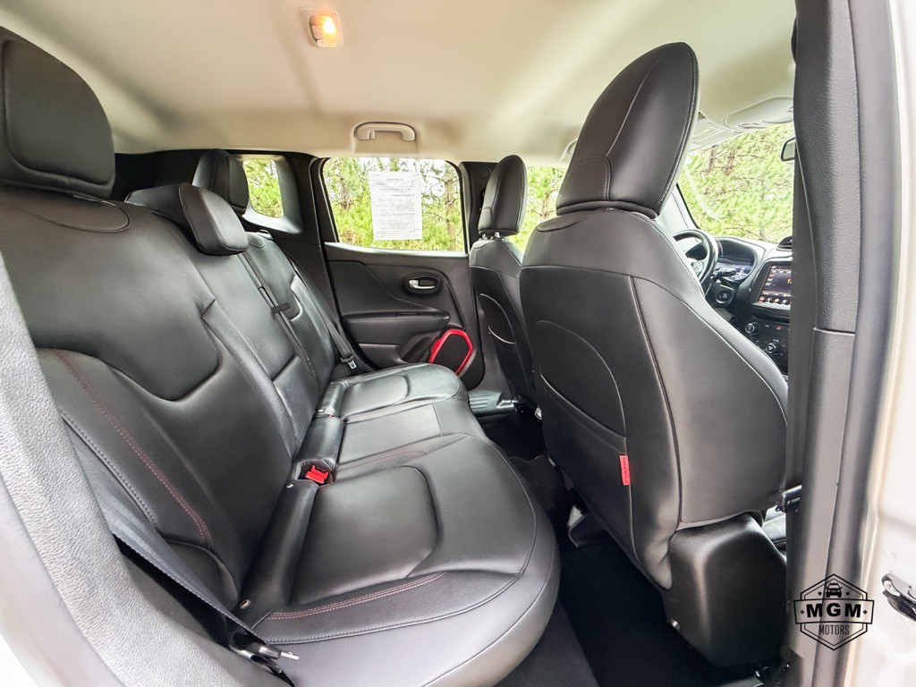 2018 Jeep Renegade Image 13