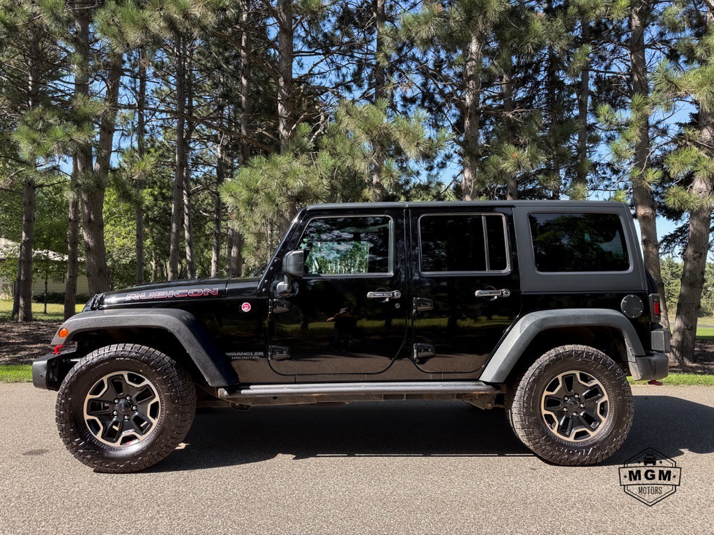 2015 Jeep Wrangler Unlimited Image 2