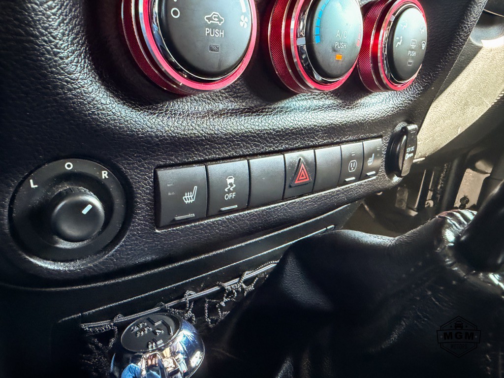 2015 Jeep Wrangler Unlimited Image 21