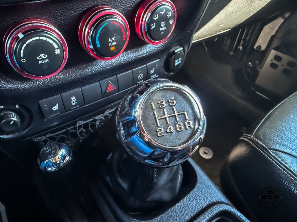 2015 Jeep Wrangler Unlimited Image 22