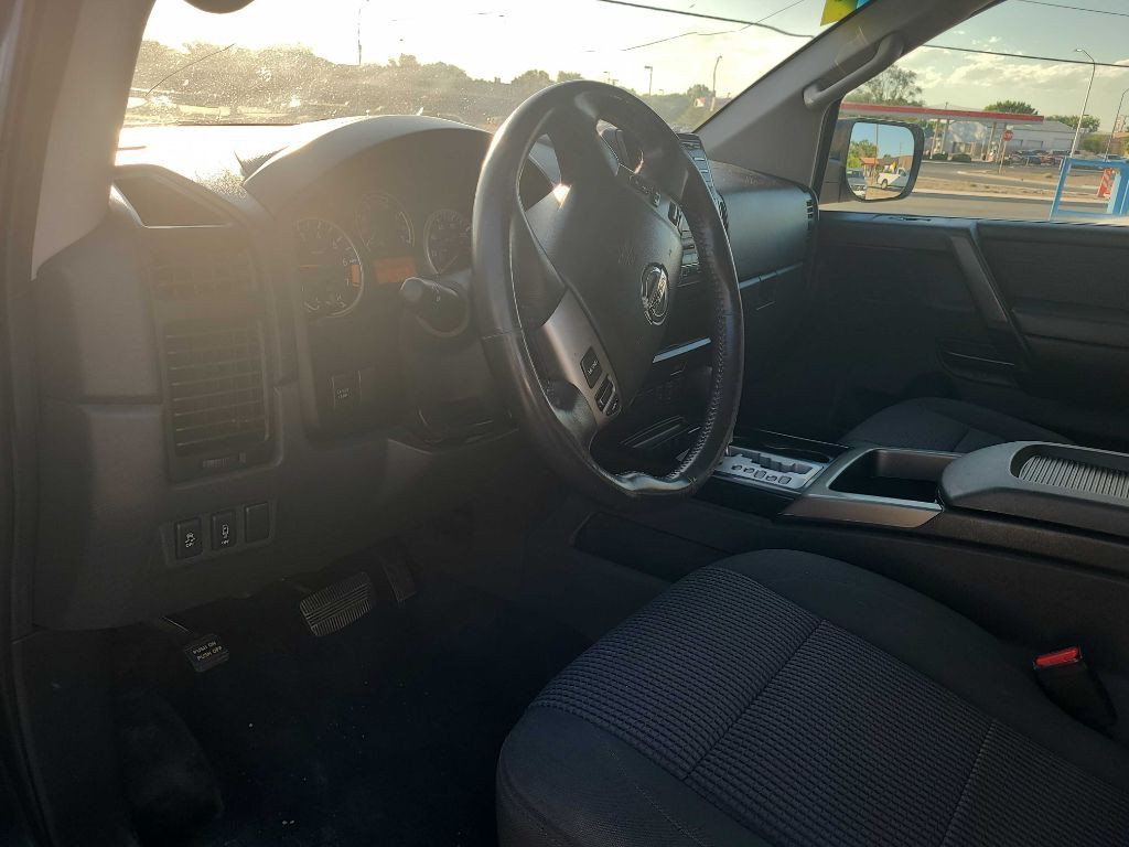 2014 Nissan Titan Image 6