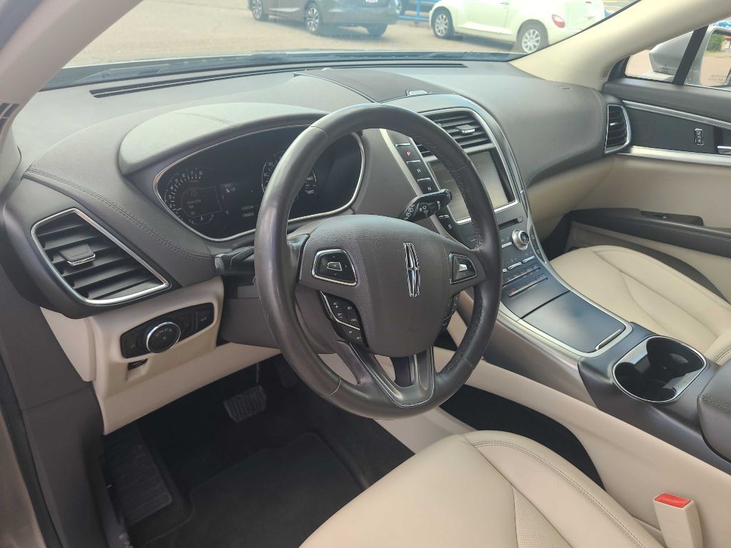 2016 Lincoln MKX Image 3