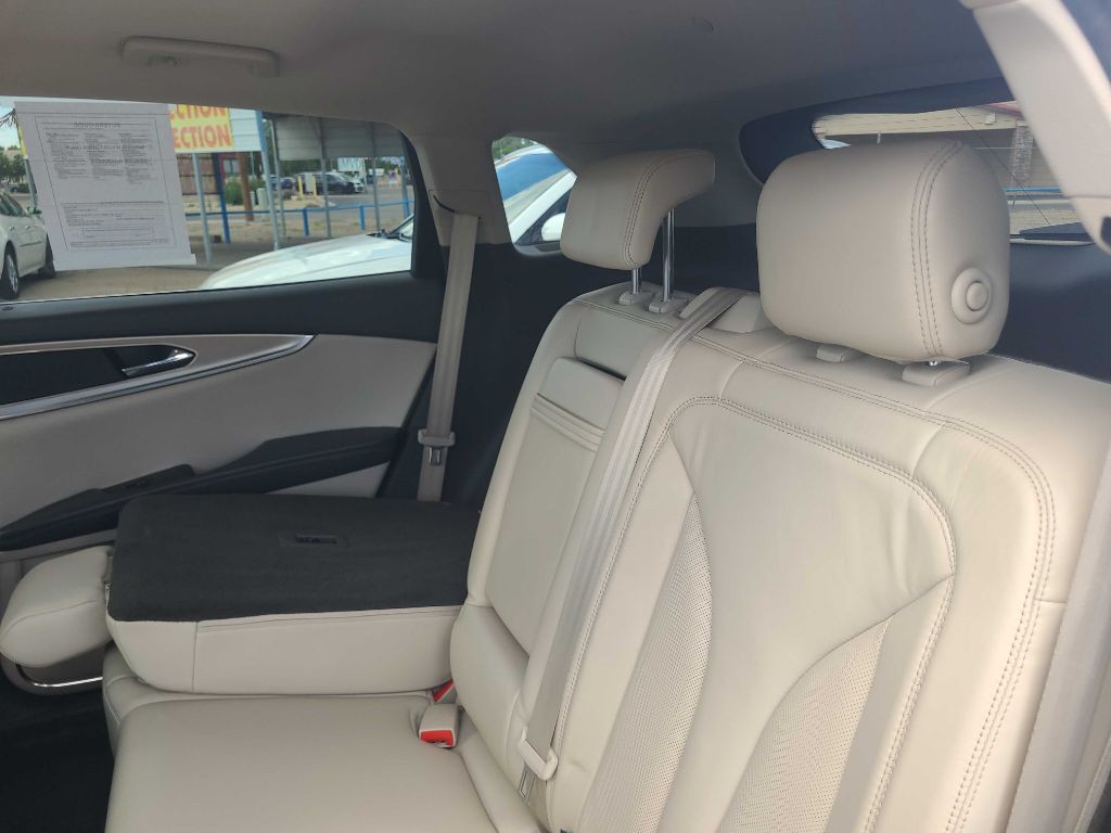 2016 Lincoln MKX Image 8