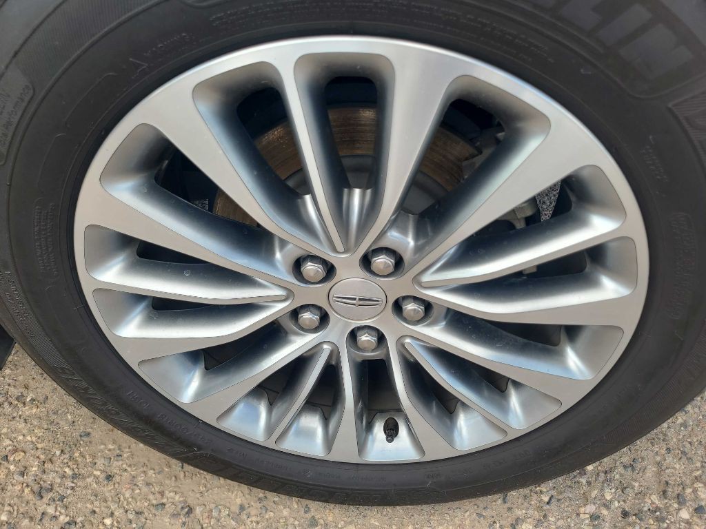 2016 Lincoln MKX Image 9