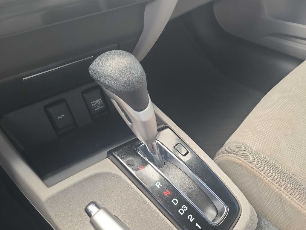 2013 Honda Civic Image 6