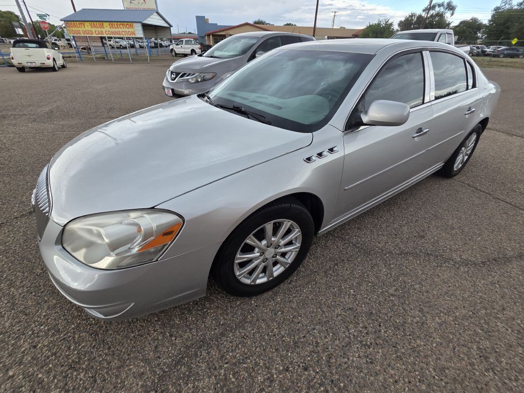 2010 Buick Lucerne Image 1