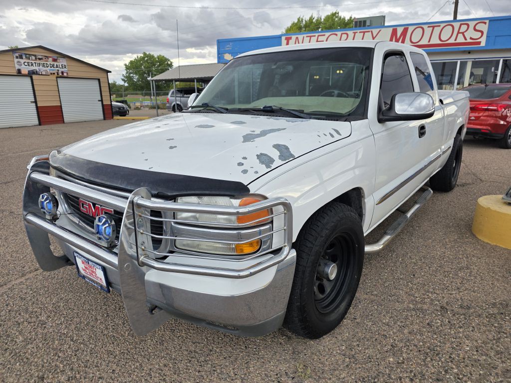 2002 GMC Sierra 1500 Image 1