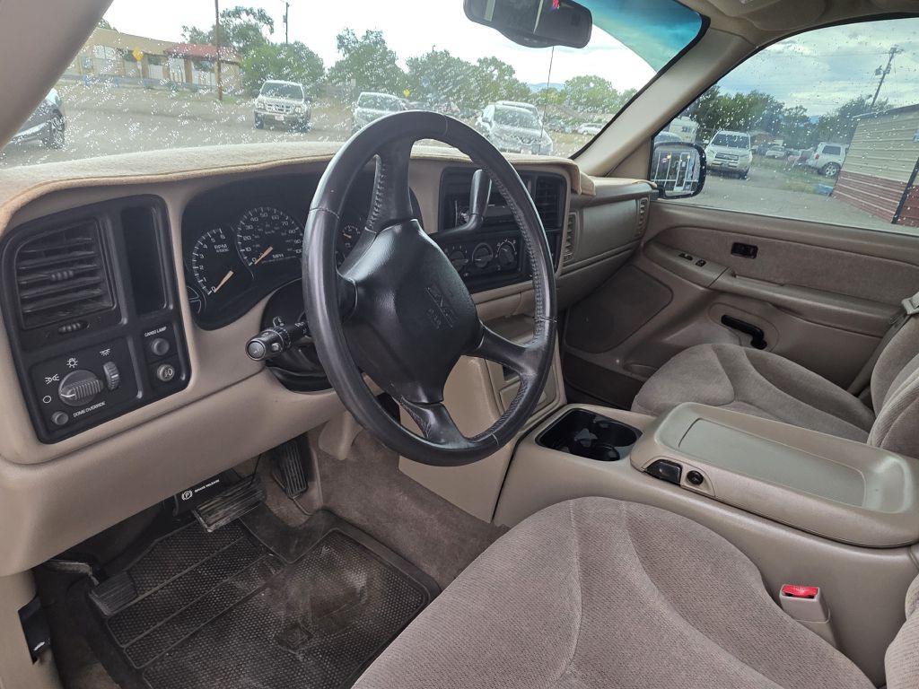 2002 GMC Sierra 1500 Image 3