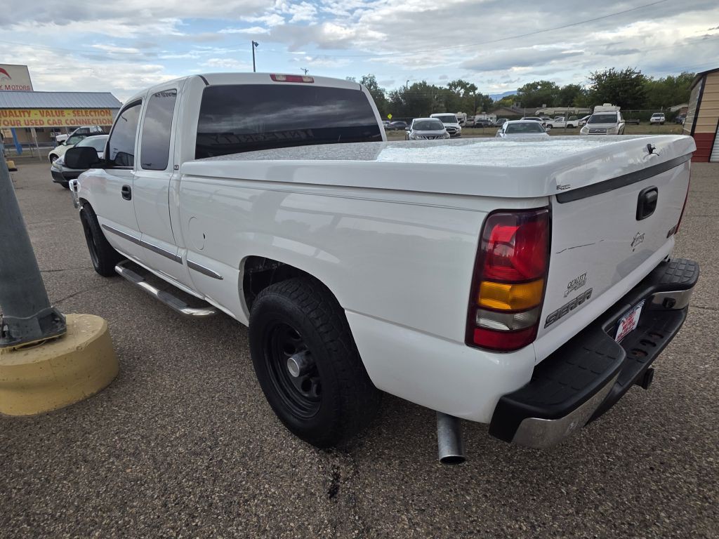 2002 GMC Sierra 1500 Image 16