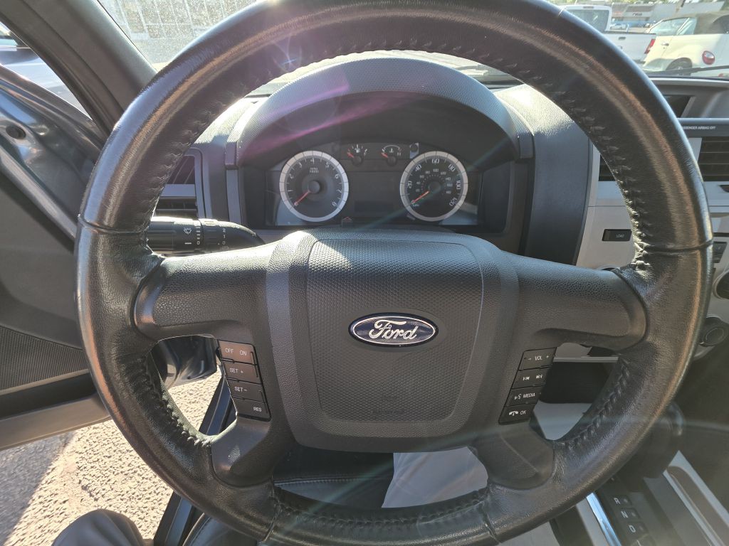 2010 Ford Escape Image 5
