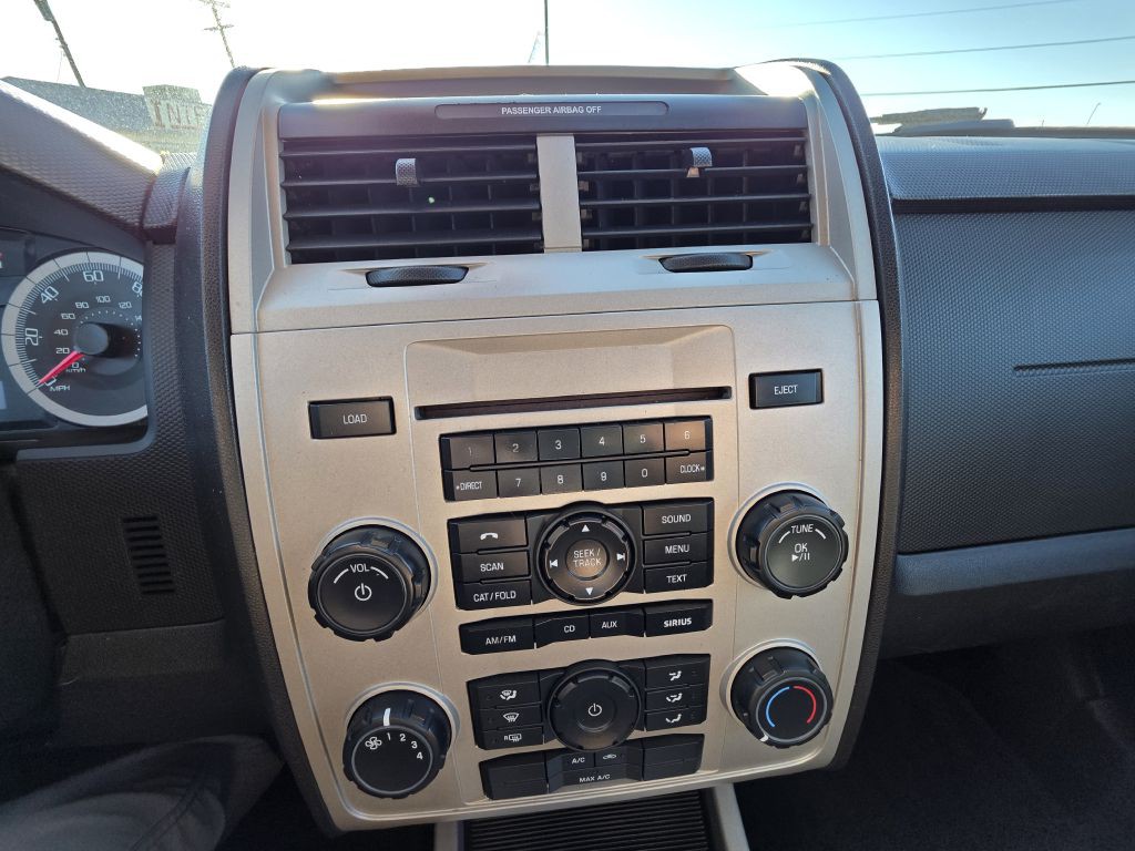 2010 Ford Escape Image 6