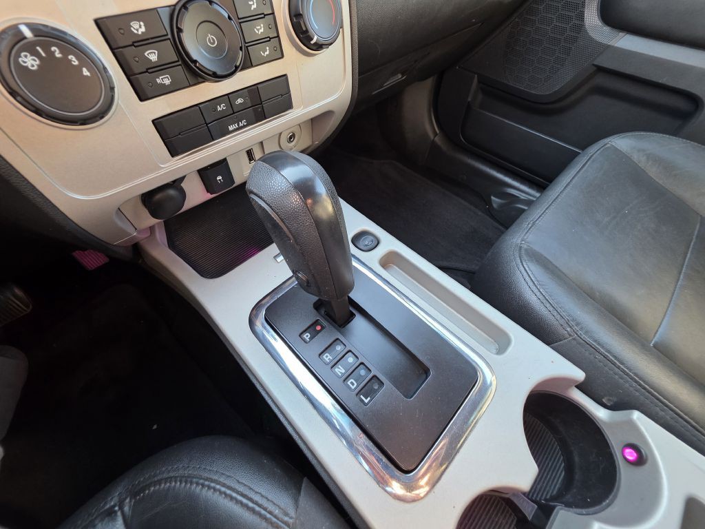 2010 Ford Escape Image 8