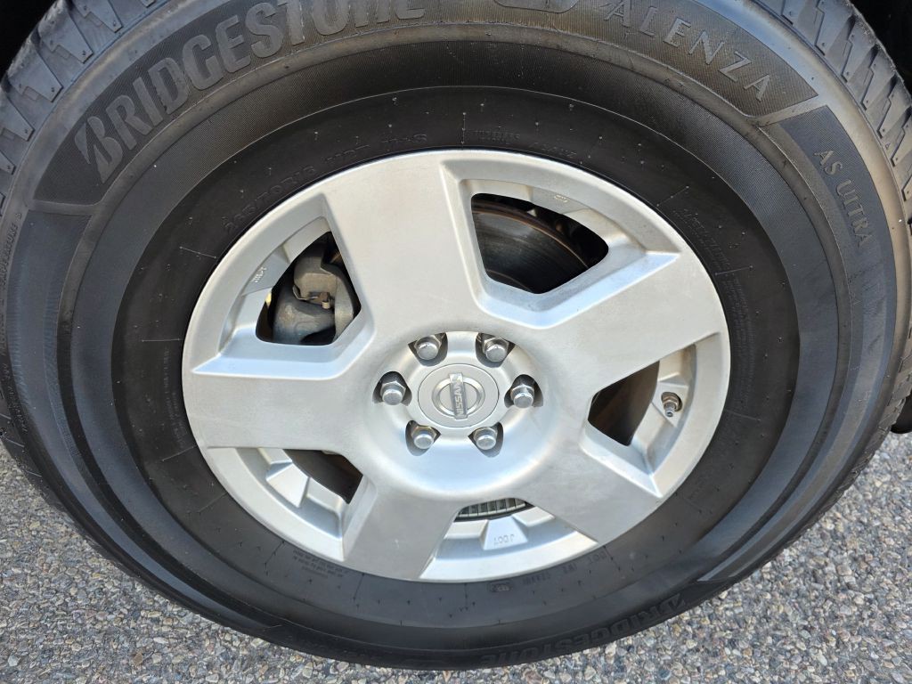 2012 Nissan Frontier Image 13