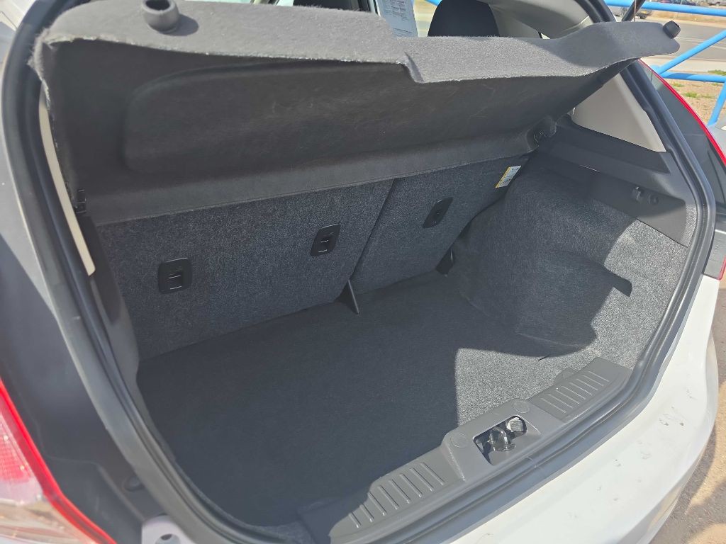 2017 Ford Fiesta Image 13