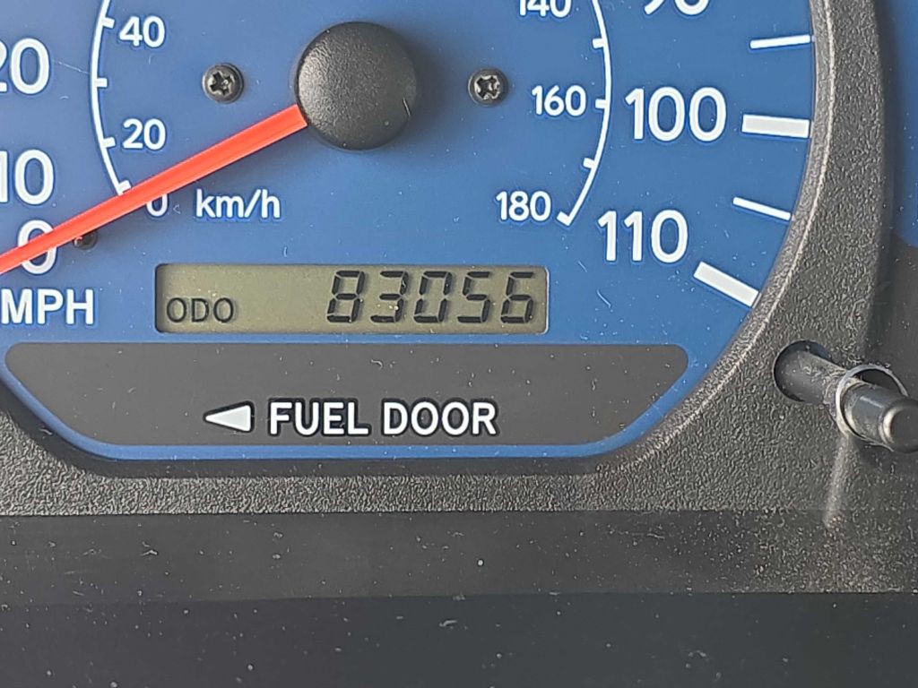 2003 Toyota Sienna Image 4