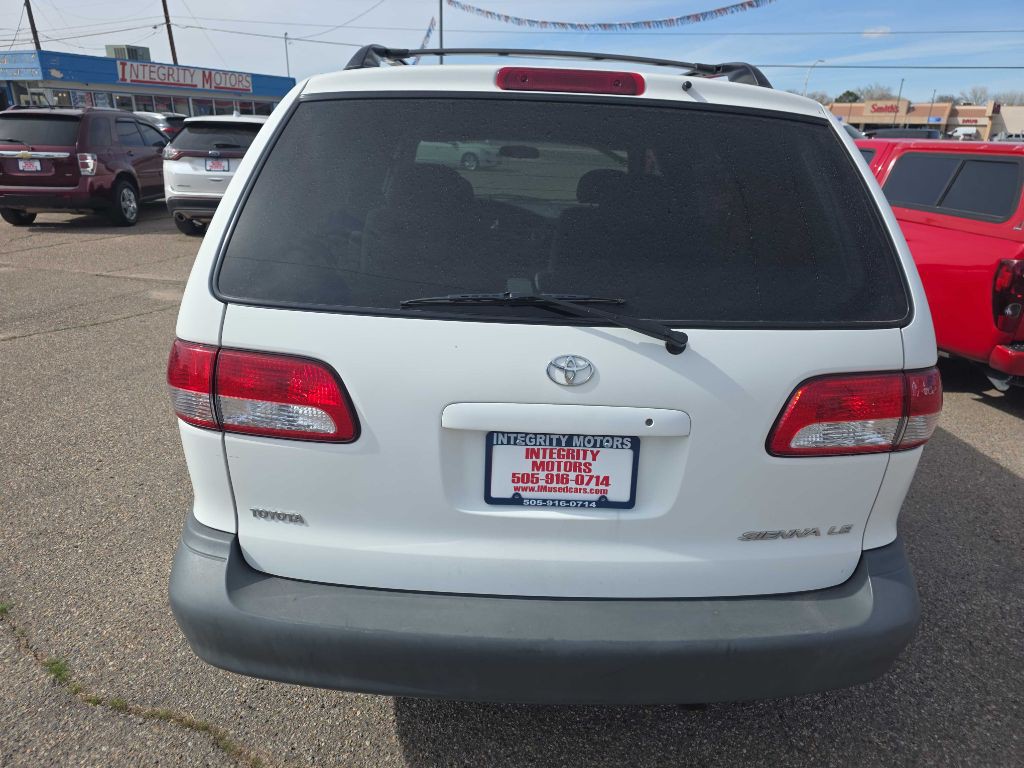 2003 Toyota Sienna Image 15