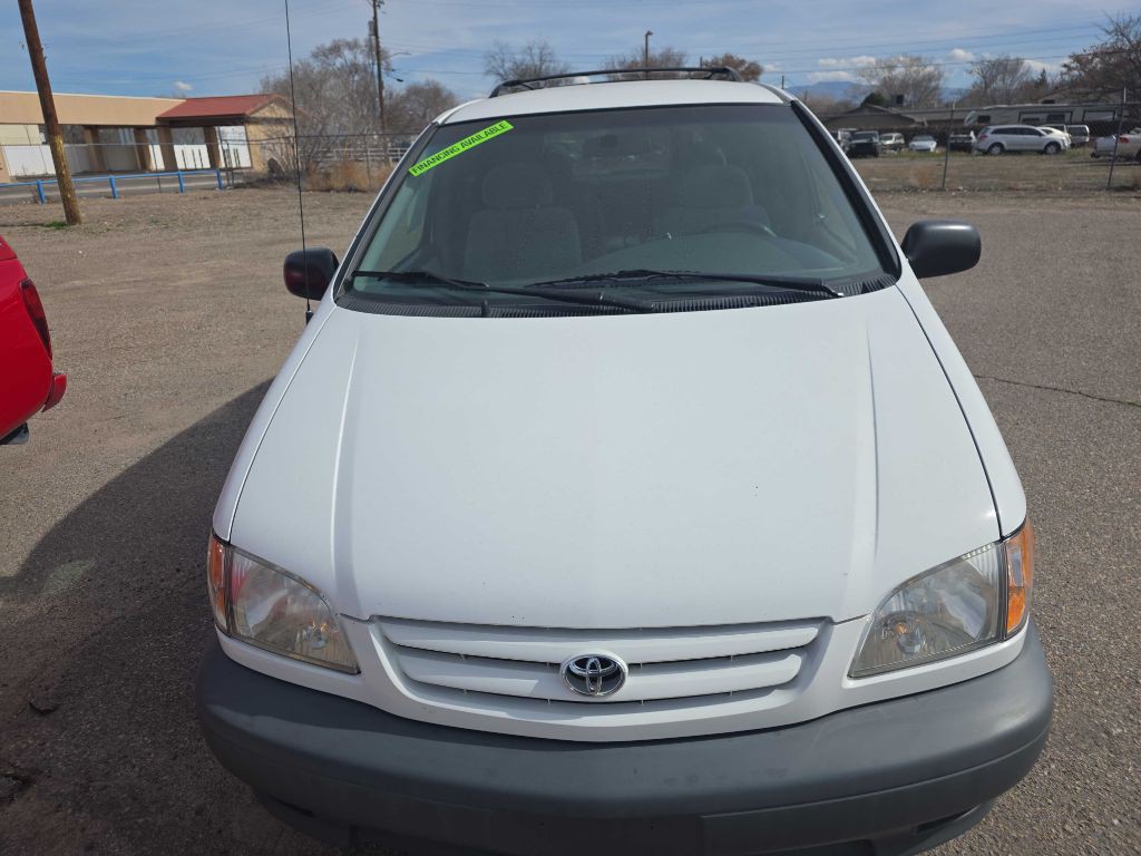 2003 Toyota Sienna Image 17