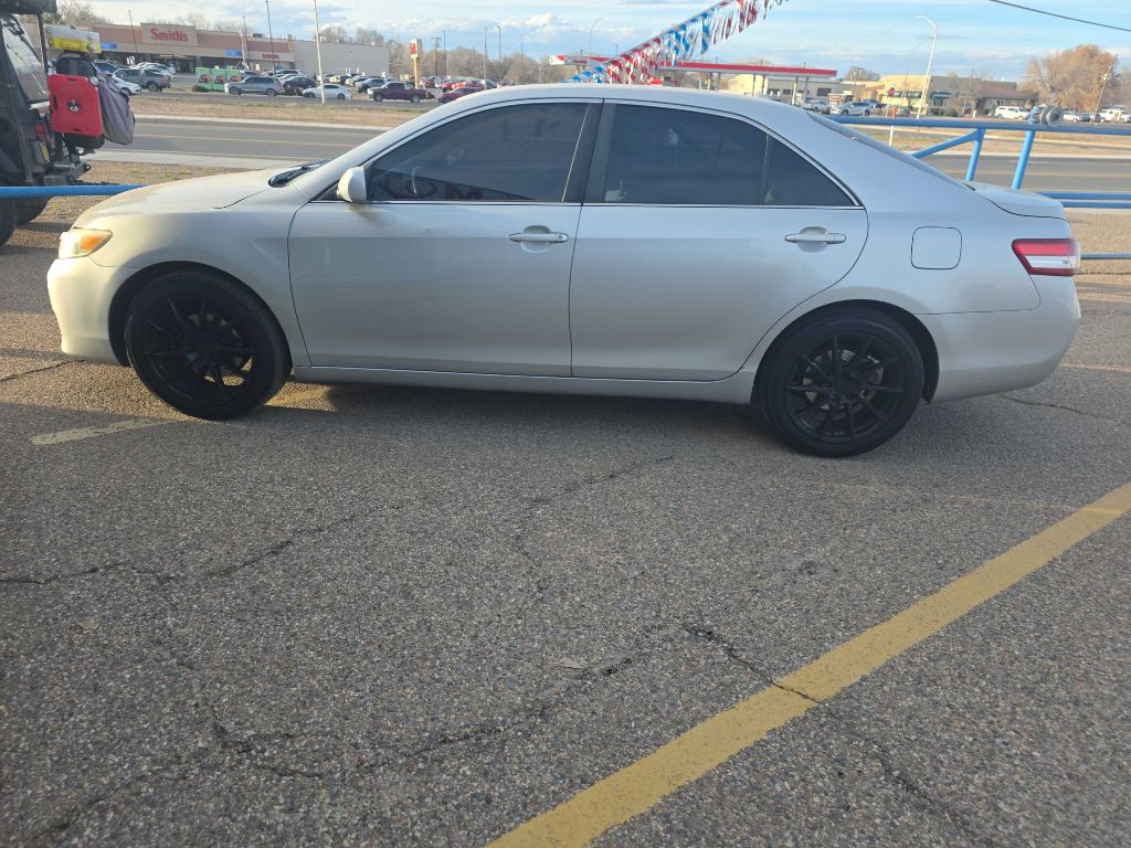 2011 Toyota Camry Image 17