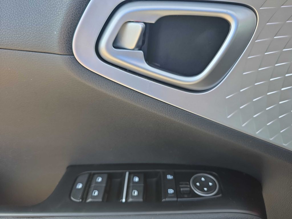 2020 Kia Soul Image 8