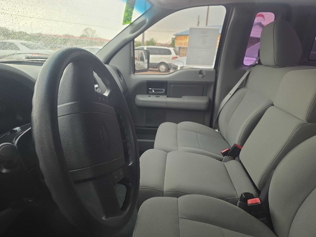 2007 Ford F-150 Image 8