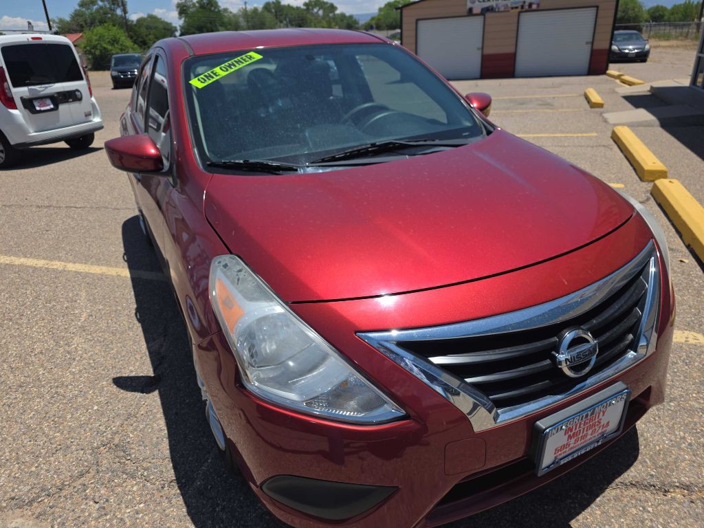 2018 Nissan Versa Image 12
