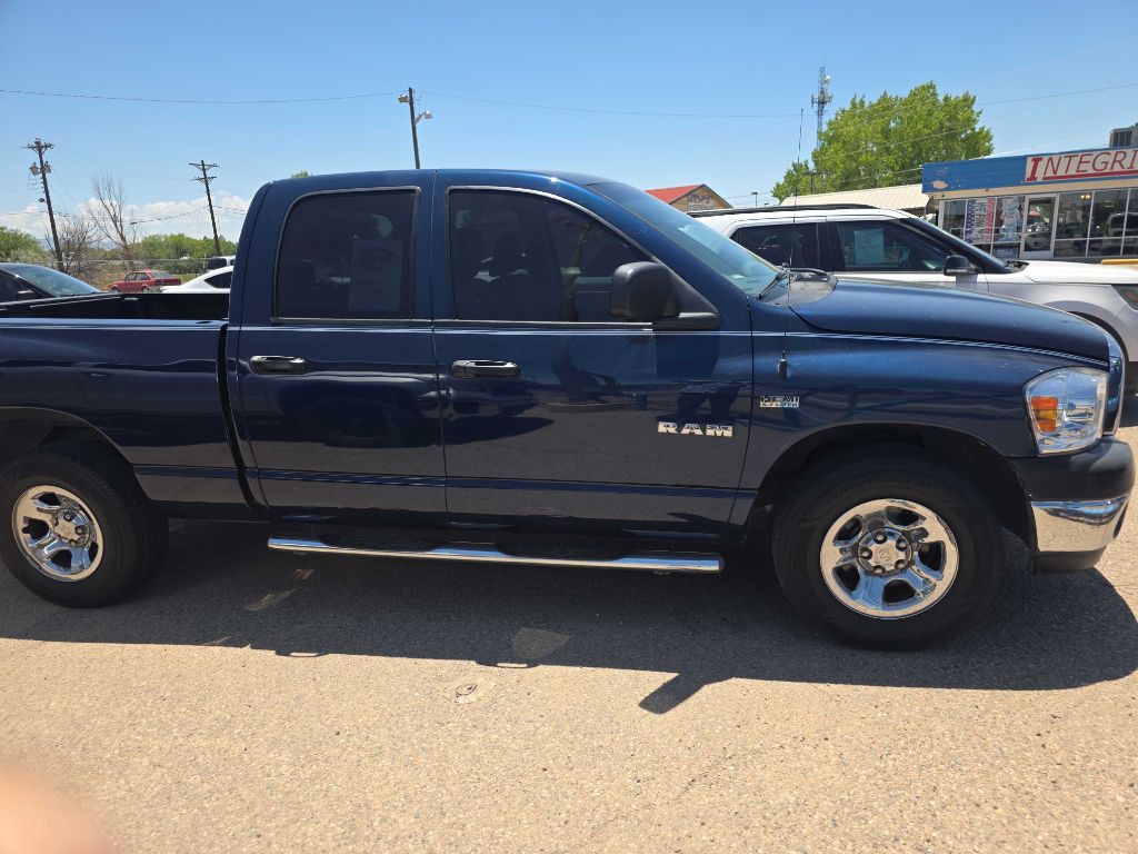 2008 Dodge Ram 1500 Image 2