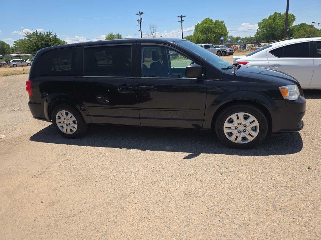 2017 Dodge Grand Caravan Image 2