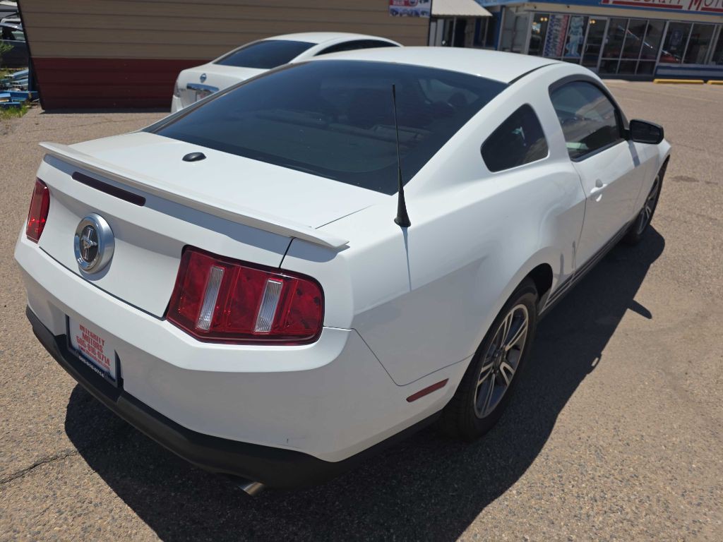 2011 Ford Mustang Image 6