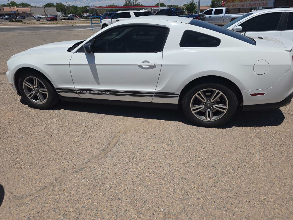 2011 Ford Mustang Image 7