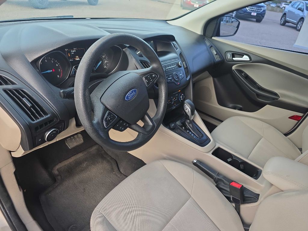 2018 Ford Focus Image 9