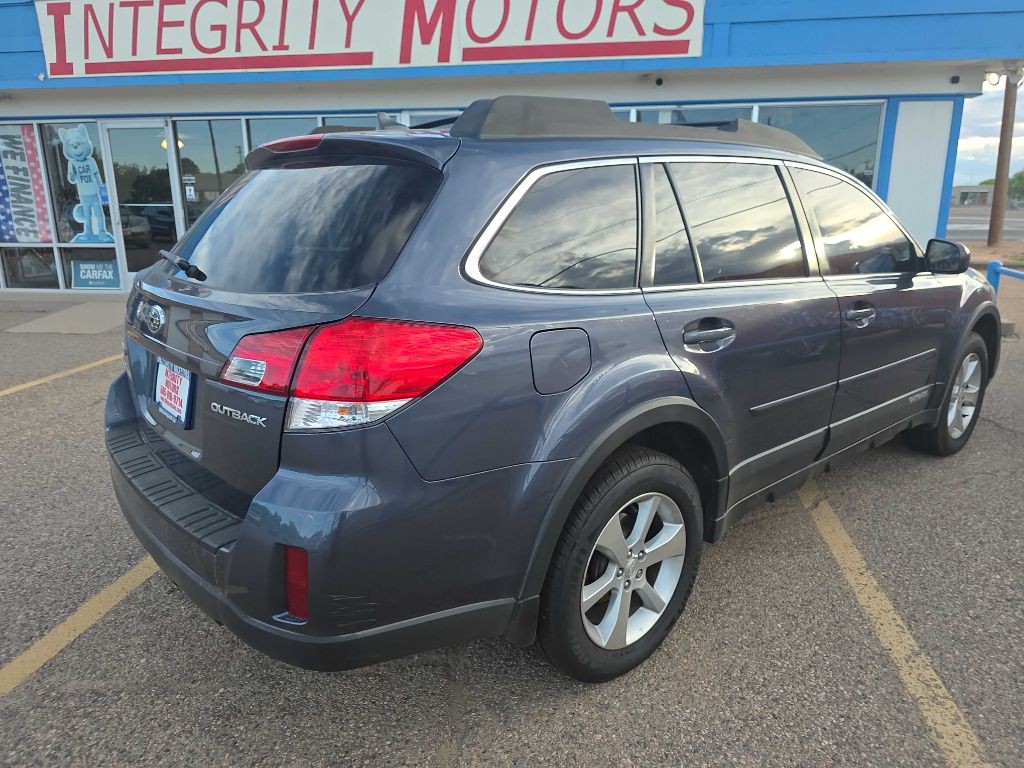 2014 Subaru Outback Image 18