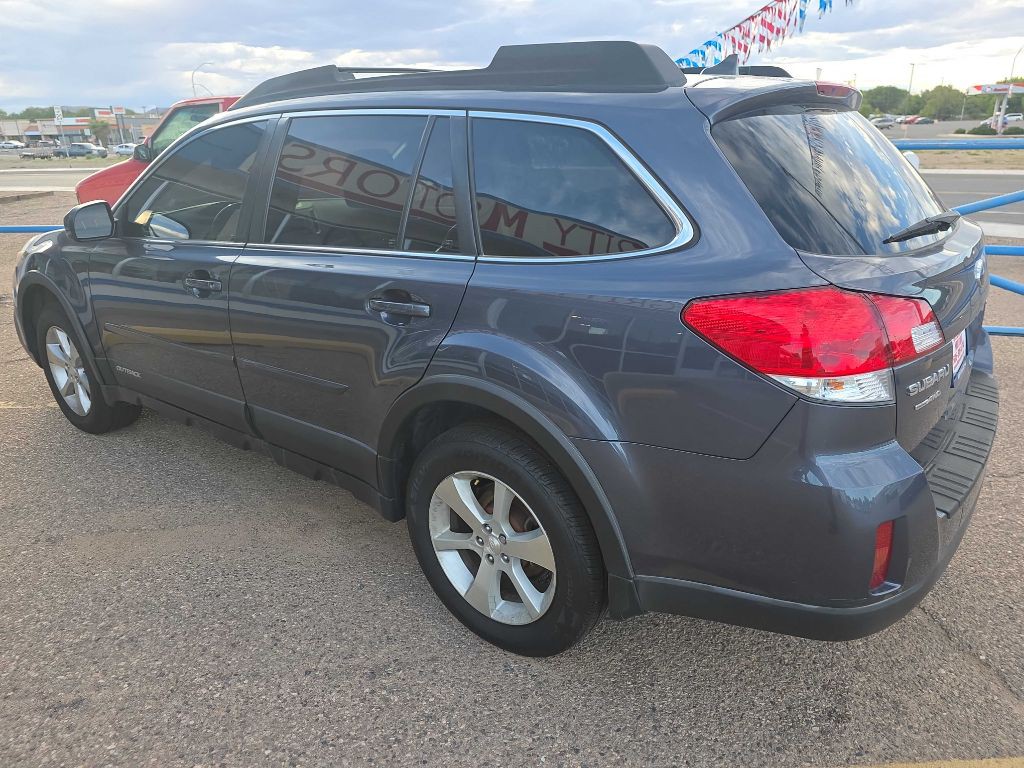 2014 Subaru Outback Image 20