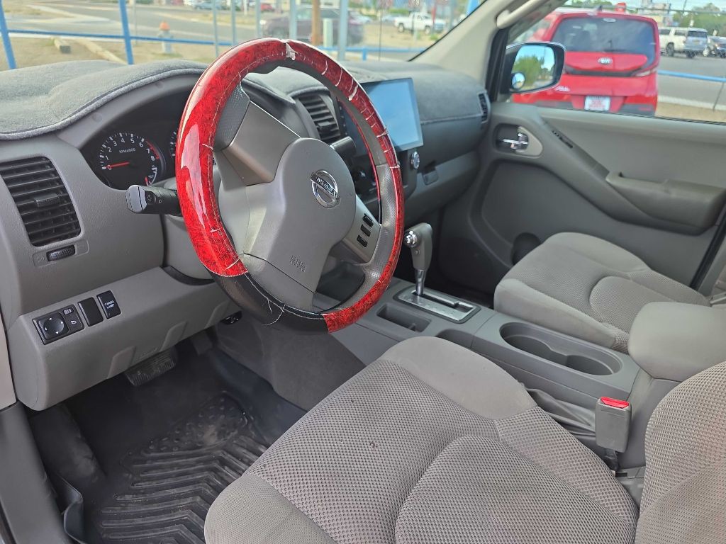 2008 Nissan Frontier Image 10