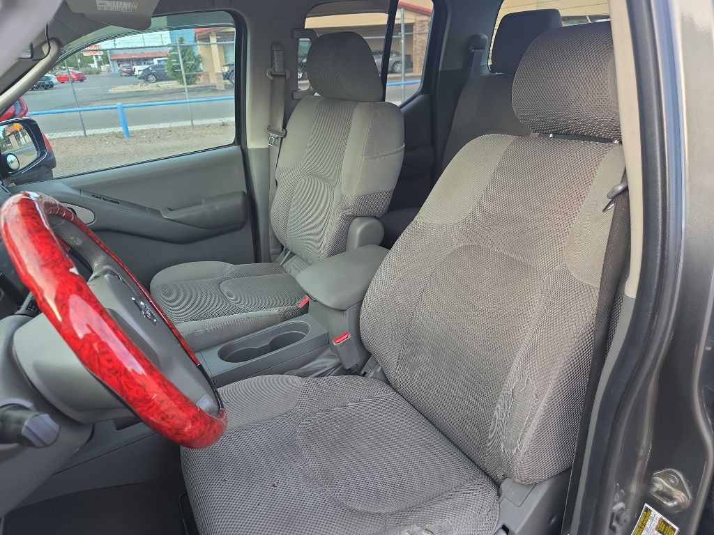2008 Nissan Frontier Image 11
